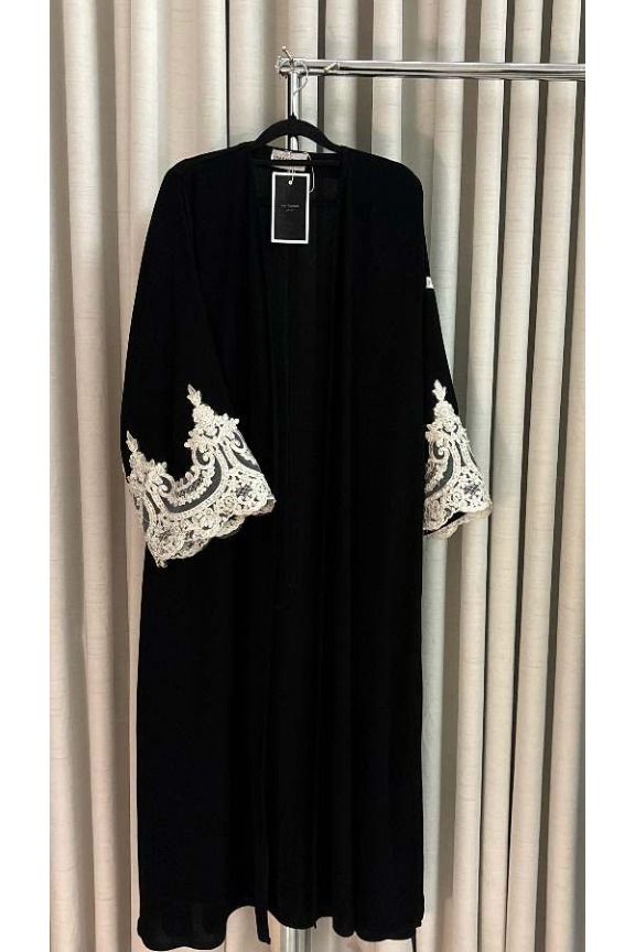 عباية لينا كريب