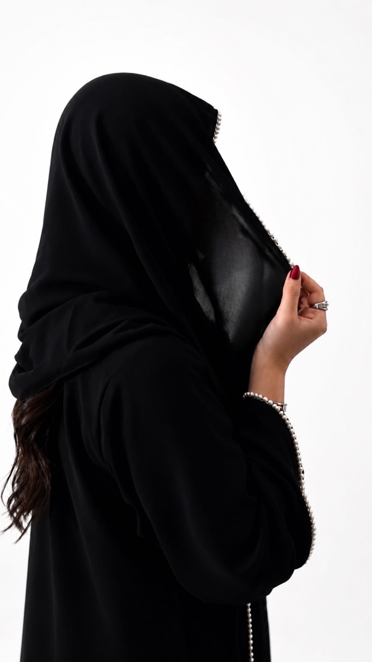 لولو سوداء L12